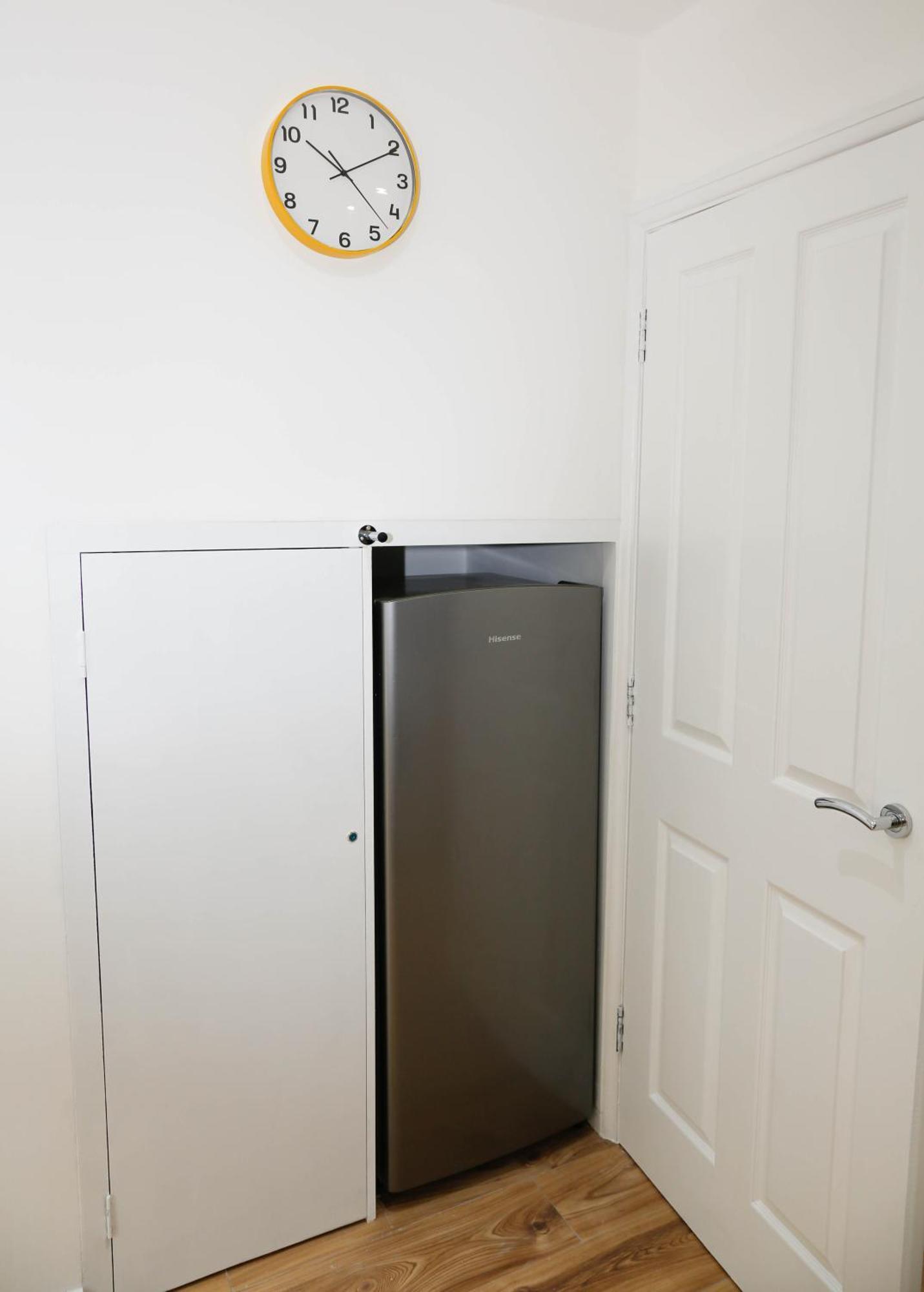New Luxury Apartments In Central London Next To Shops, Cafes, Bars & Metro Екстериор снимка